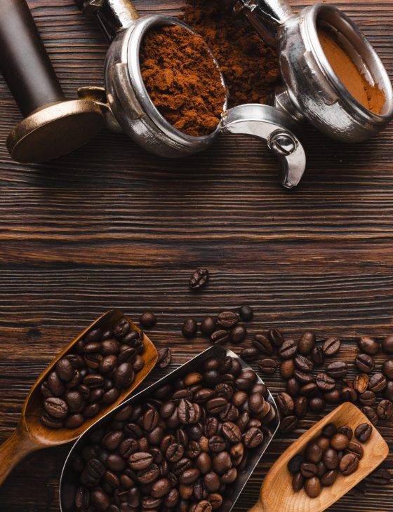 top-view-coffee-beans-with-accessories